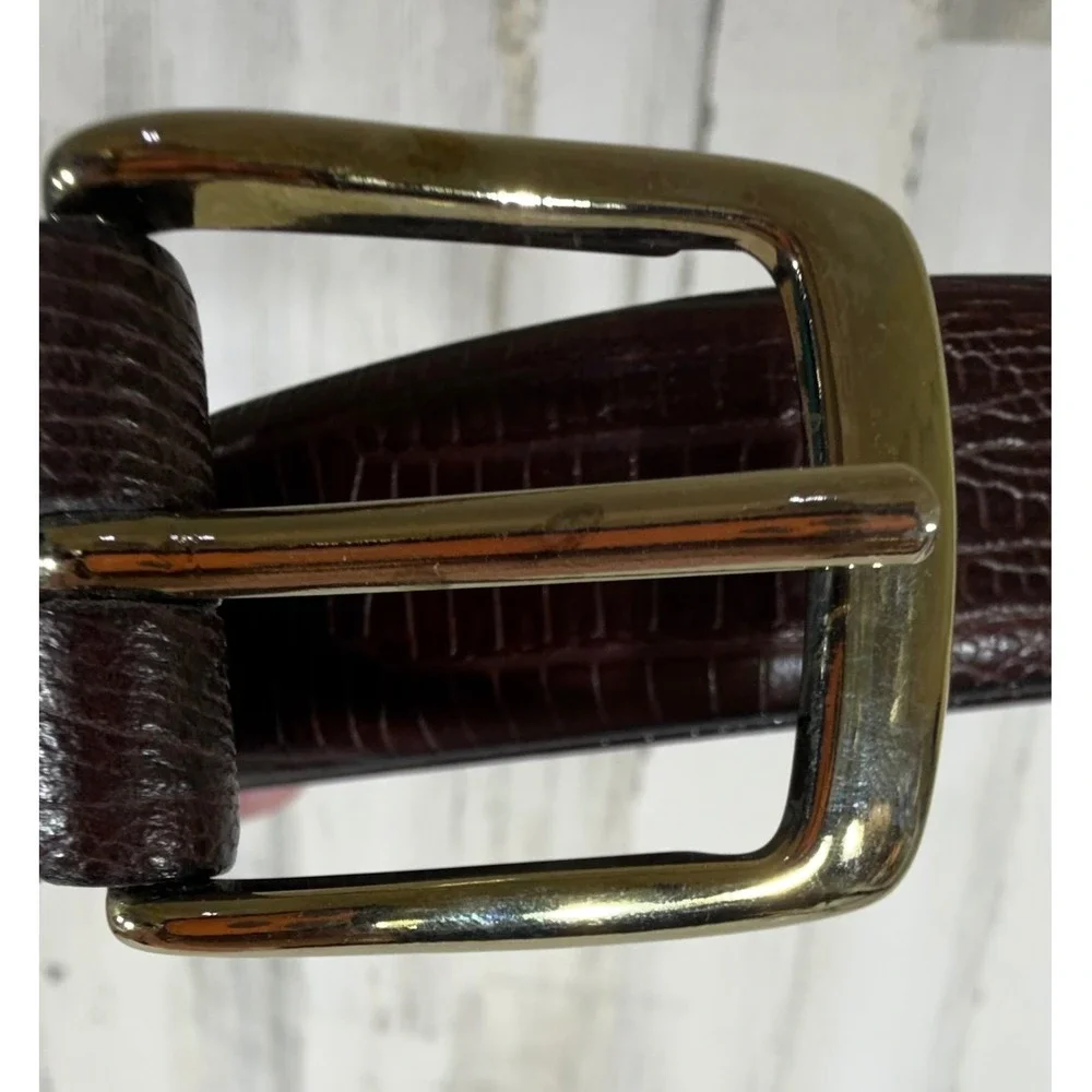 Jones New York Belt 38 Brown Embossed Italian Leather Gold Tone Buckle NWOT